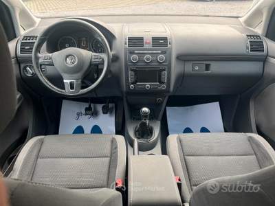 Volkswagen Touran Comfortline usata Bulgarograsso