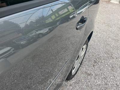 Volkswagen Touran Comfortline usata Bulgarograsso