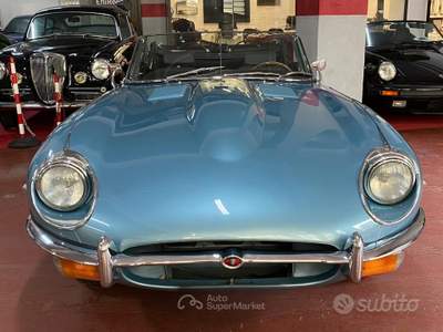 Jaguar E-Type 4.2 usata Roma