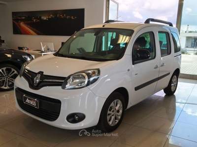 Renault Kangoo 1.5 dCi 110 CV 5p. S&S Limited Grigio usata San Michele Salentino
