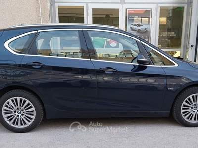 BMW Serie 2 Active Tourer 218d 218d Active Tourer Luxury auto FINO A 24 MESI DI GARANZIA RIPRISTINATA E TAGLIANDATA Blu/Azzurro usata Salerno