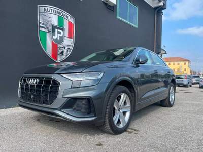 Audi Q8 45 3.0 tdi mhev tiptronic Grigio usata Vedelago