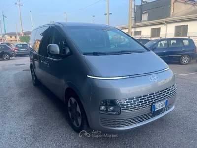 Hyundai Staria 2.2 Wagon awd auto 4x4 9 Posti Grigio usata Vedelago