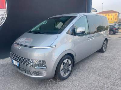 Hyundai Staria 2.2 Wagon awd auto 4x4 9 Posti Grigio usata Vedelago