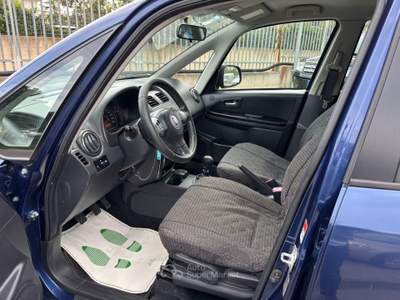 Fiat Sedici 4x4 Dynamic Blu/Azzurro usata Altamura