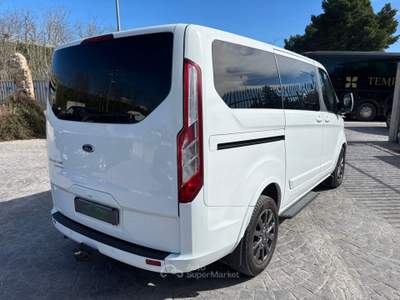 Ford Tourneo Custom 2.0d 185CV TITANIUM X Bianco usata Altamura