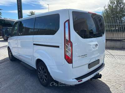 Ford Tourneo Custom 2.0d 185CV TITANIUM X Bianco usata Altamura