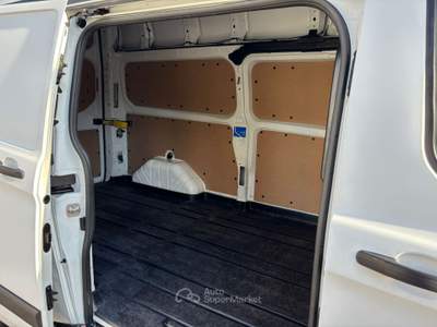 Ford Transit Custom EcoBlue 130cv L2H2 Bianco usata Altamura