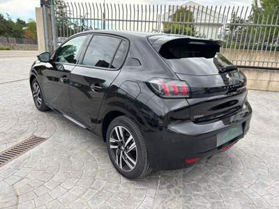 Peugeot 208 1.2 PTECH 100cv EAT8 5p Allure Pack Nero usata Altamura