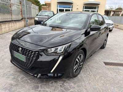 Peugeot 208 1.2 PTECH 100cv EAT8 5p Allure Pack Nero usata Altamura