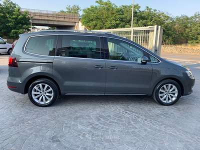 Volkswagen Sharan DSG Executive Grigio usata Altamura