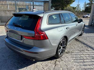 Volvo V60 Geartronic Business Plus Grigio usata Altamura