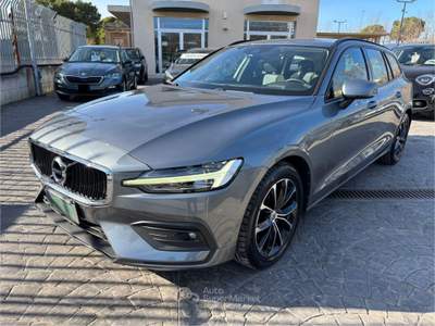 Volvo V60 Geartronic Business Plus Grigio usata Altamura