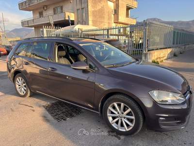 Volkswagen Golf 1.6tdi 90cv Grigio usata Santa Maria la Carità