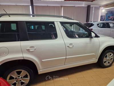 Skoda Yeti Outdoor 1.6 TDI CR 105 CV DSG , 135 mila chilometri Bianco usata Palazzo di Assisi