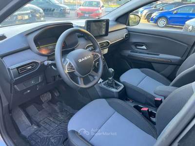 Dacia Jogger 1.6 Full-Hybrid 140 5 posti Extreme km0 - PROMO Grigio usata Este