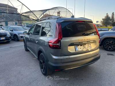 Dacia Jogger 1.6 Full-Hybrid 140 5 posti Extreme km0 - PROMO Grigio usata Este