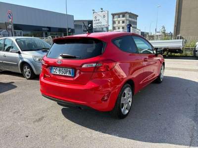 Ford Fiesta VAN 1.1 BENZINA 75CV Rosso usata Pisa