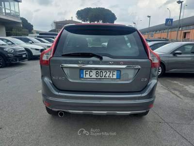 Volvo XC60 KINETIC D3 AUTOMATICA Grigio usata Pisa