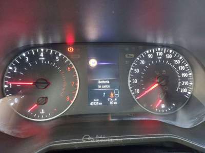Renault Clio 1.0 SCE EQUILIBRE Arancione usata Pisa