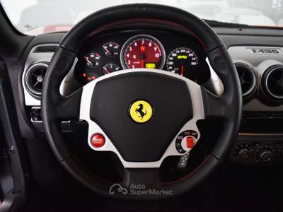 Ferrari F430 F430 F1, con soli Km 4.950 Ufficiali Ferrari. Rosso usata San Vitaliano
