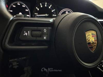 Porsche 911 911 Carrera. Nero usata San Vitaliano