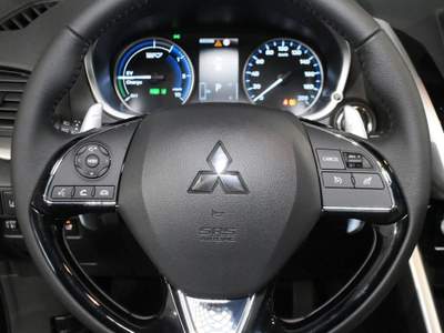 Mitsubishi Eclipse Cross 2.4 MIVEC 4WD PHEV Instyle SDA Pack 0 #RETROCAMERA. Nero usata San Vitaliano
