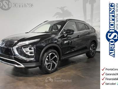 Mitsubishi Eclipse Cross 2.4 MIVEC 4WD PHEV Instyle SDA Pack 0 #RETROCAMERA. Nero usata San Vitaliano