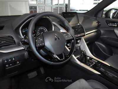 Mitsubishi Eclipse Cross 2.4 MIVEC 4WD PHEV Instyle SDA Pack 0 #RETROCAMERA. Nero usata San Vitaliano