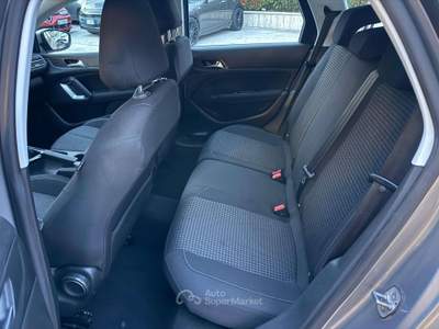Peugeot 308 308 II 2018 SW SW 1.5 bluehdi Allure s usata Pomezia