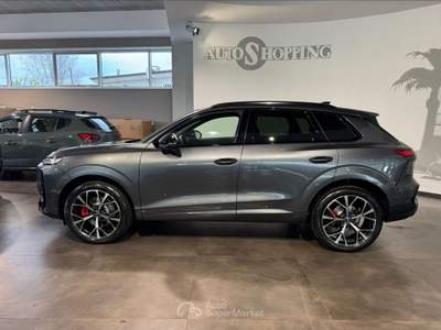 Audi Q3 3ª serie TDI 110 kW S tronic S Line edition Grigio usata San Vitaliano