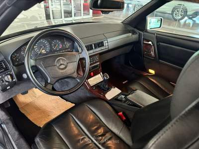 Mercedes-Benz SL Serie (R129) 300 SL-24 cat Argento usata San Vitaliano