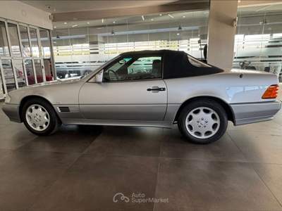 Mercedes-Benz SL Serie (R129) 300 SL-24 cat Argento usata San Vitaliano