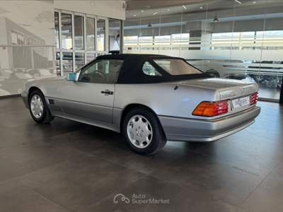 Mercedes-Benz SL Serie (R129) 300 SL-24 cat Argento usata San Vitaliano