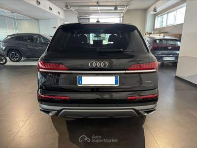 Audi Q7 2ª serie 45 TDI quattro tiptronic Sport Nero usata San Vitaliano