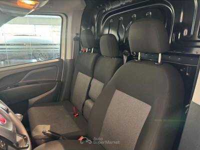 Fiat Doblò 1.6 MJT 120CV PC-TN Cargo Lamierato SX 3 Posti. Bianco usata San Vitaliano