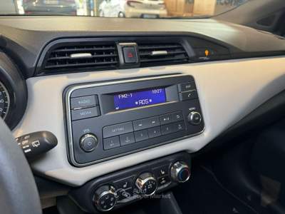 Nissan Micra Micra IG-T 92 5 porte Visia. Nero usata San Vitaliano