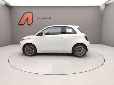 Fiat 500 1.0 65CV HYBRID ICON Bianco usata Voghera