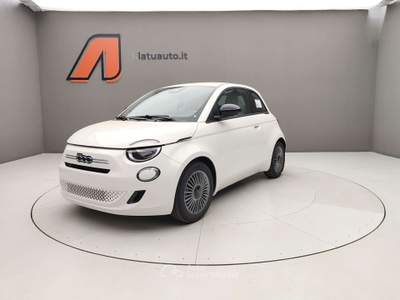 Fiat 500 1.0 65CV HYBRID ICON Bianco usata Voghera Fiat 500 1.0 65CV HYBRID ICON Bianco usata Voghera