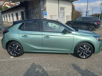 Opel Corsa YES Oro usata CASELETTE