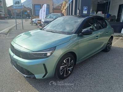 Opel Corsa YES Oro usata CASELETTE