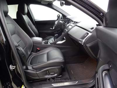Jaguar E-Pace 2.0D 180 CV AWD aut. R-Dynamic S Nero usata Lurate Caccivio