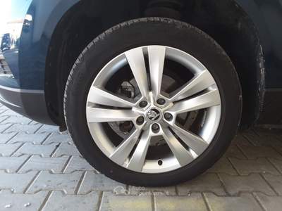 Skoda Karoq 1.6 TDI 115cv DSG Style Blu/Azzurro usata Firenze
