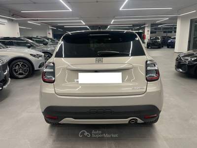 Fiat 600 1.2 Hybrid 110 CV DCT MHEV La Prima Beige usata Alcamo