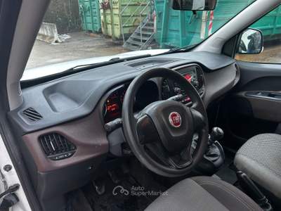 Fiat Doblò TREKKING 2018 | PARI AL NUOVO | RENT TO BUY Bianco usata Curno