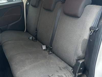 Fiat Doblò TREKKING 2018 | PARI AL NUOVO | RENT TO BUY Bianco usata Curno