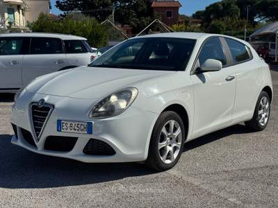 Alfa Romeo Giulietta Alfa Romeo Giulieta Bianco usata Formia