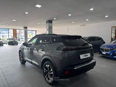 Peugeot 2008 1.2 puretech Allure 100cv Grigio usata Pozzuoli