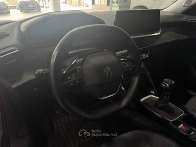 Peugeot 2008 1.2 puretech Allure 100cv Grigio usata Pozzuoli
