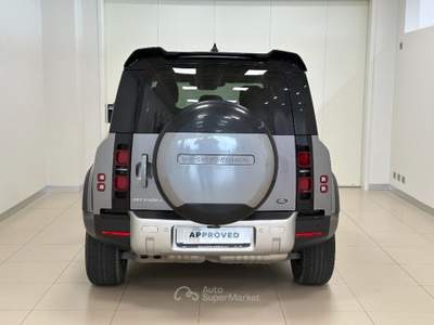 Land Rover Defender 110 3.0D I6 200 CV AWD Auto SE Grigio usata LODI